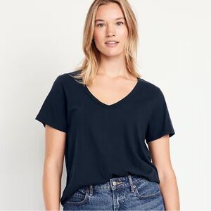 Old Navy Women’s Navy Short Sleeve V-Neck Tee – Size 3X